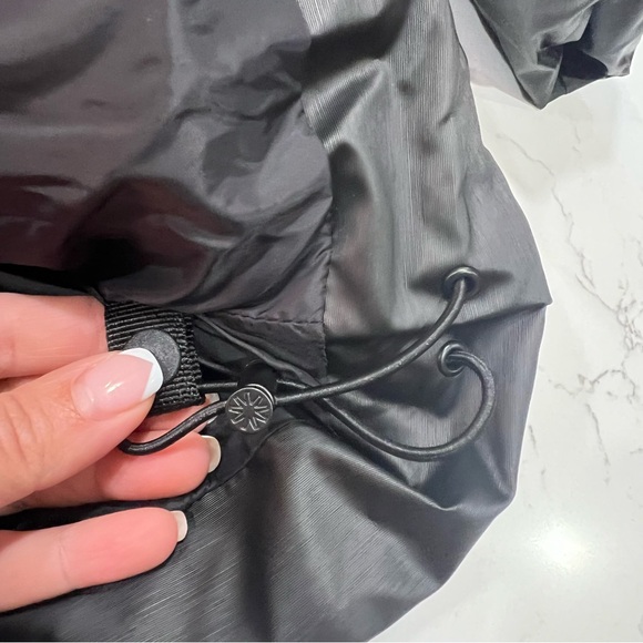 New Rains Bator Puffer Jacket (Unisex) Waterproof BRAND NEW (originally $600) - Picture 15 of 15